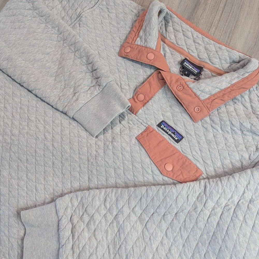 Patagonia Women's Organic Cotton Quilt Snap-T Pullover Grey Size XL